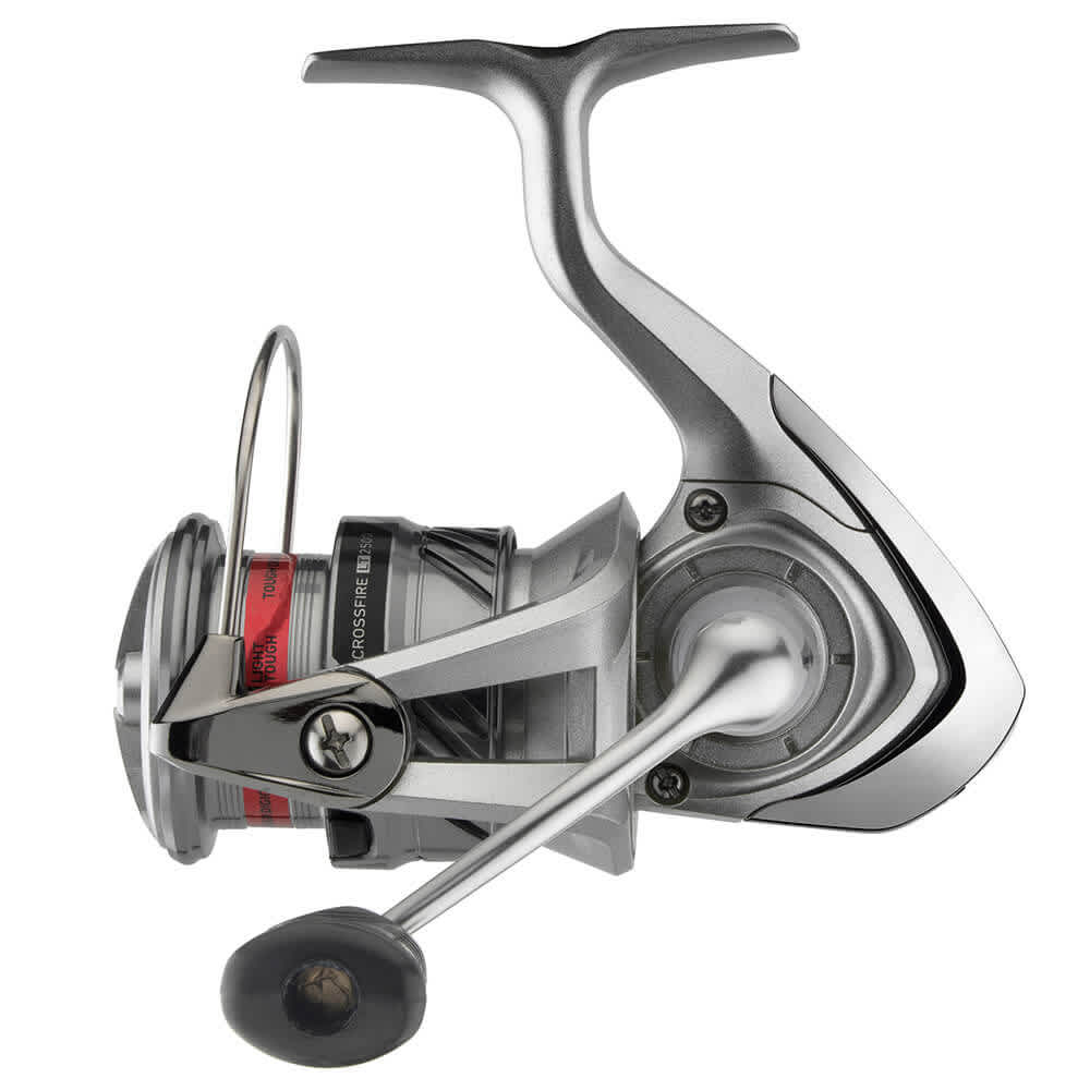 https://koeder-laden.mo.cloudinary.net/out/pictures/master/product/1/daiwa-spinnrolle-crossfire-lt-2500-1.jpg